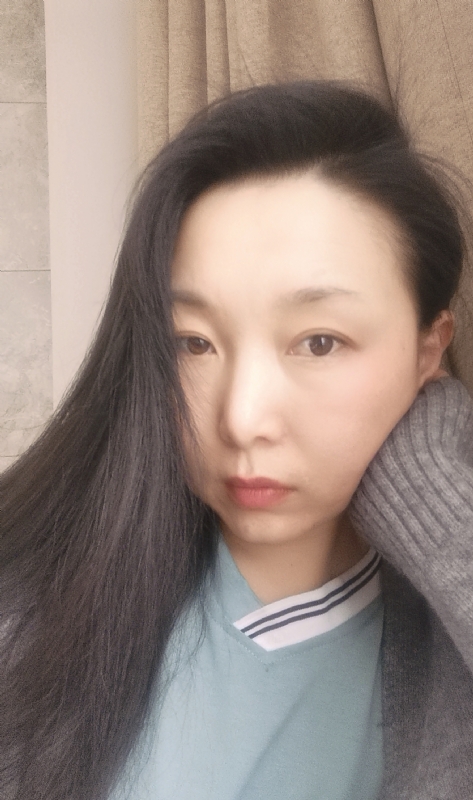 空谷幽兰的第一张照片--乌鲁木齐闪婚服务中心