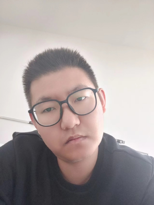 小黑子的第二张照片--乌鲁木齐闪婚服务中心