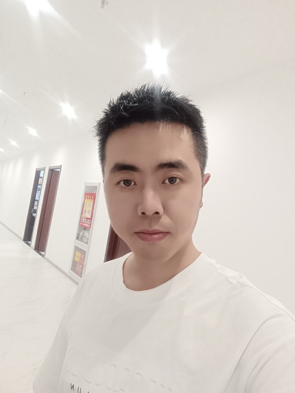 愿得一人心白首不相离的第一张照片--乌鲁木齐闪婚服务中心